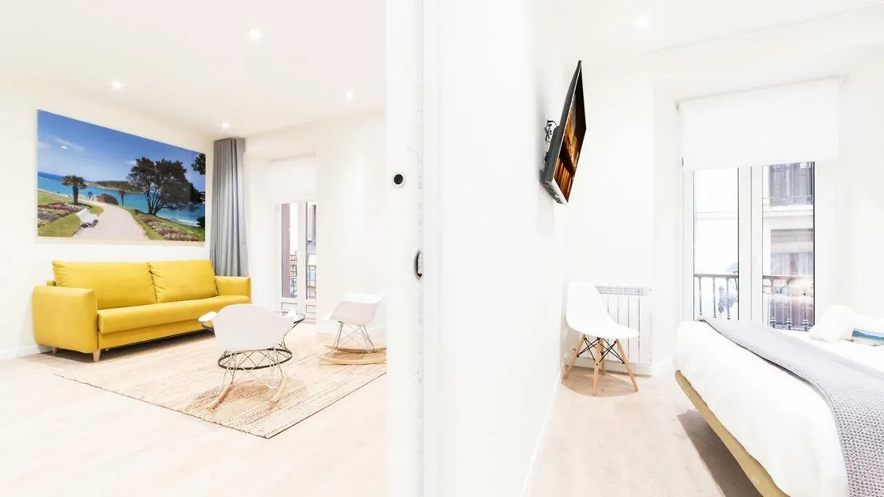 Port Lux. Old Town - Sshousing Apartment San Sebastian