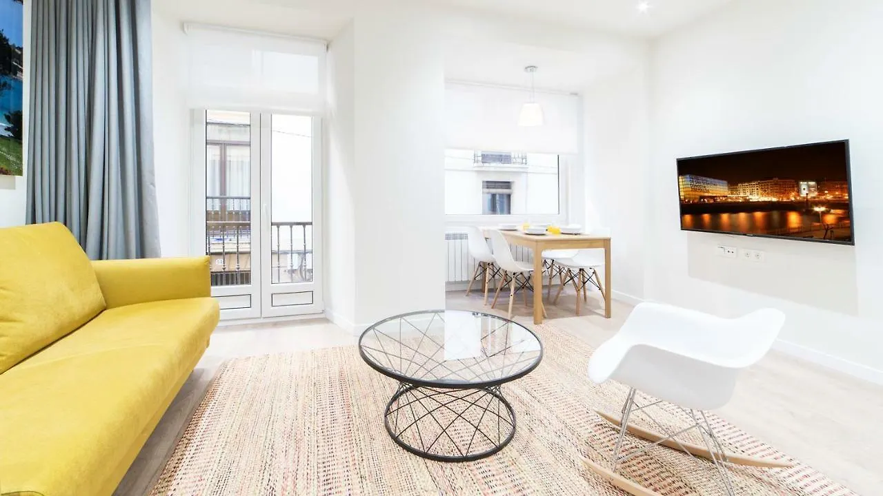 Port Lux. Old Town - Sshousing Apartment San Sebastian 0*,