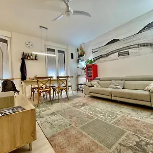  Apartment Epi-center