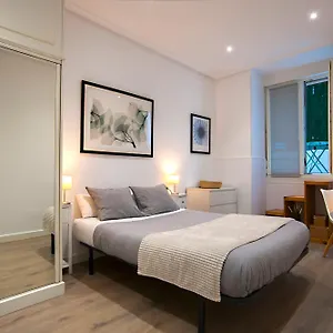  Apartment Donostia, A Pocos Pasos De La Playa De La Concha.